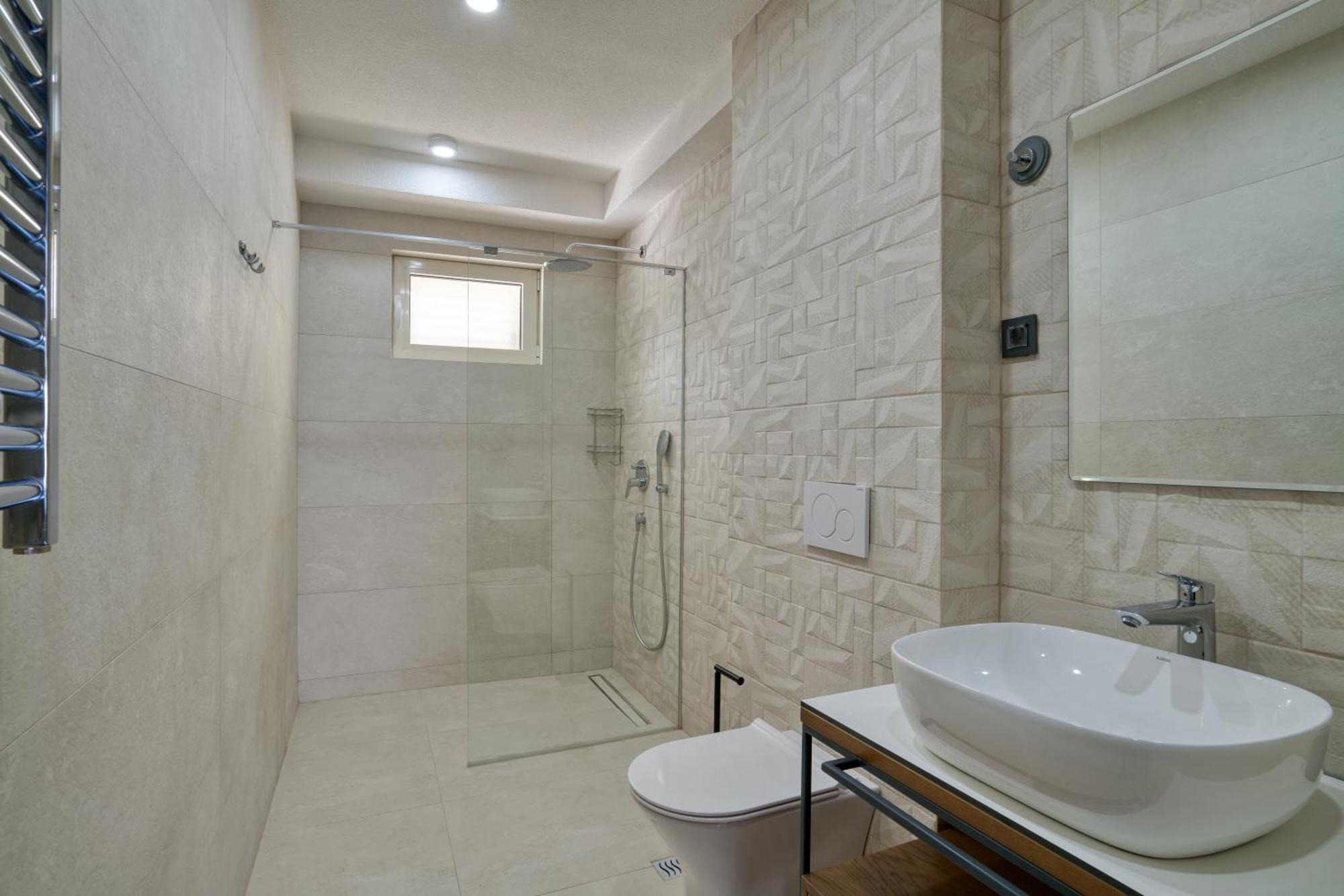Luxurious 3-Bedroom Apartment By Mn Property Kotor Exteriér fotografie